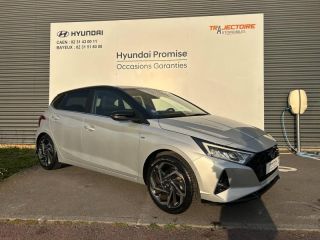 14100 : Hyundai Lisieux - Trajectoire Automobiles - HYUNDAI i20 - i20 - Sleek Silver Métal/Toit/rétros Black - Traction - Essence/Micro-Hybride