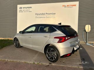 14100 : Hyundai Lisieux - Trajectoire Automobiles - HYUNDAI i20 - i20 - Sleek Silver Métal/Toit/rétros Black - Traction - Essence/Micro-Hybride