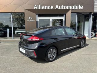 28600 : Hyundai Chartres - Alliance Automobile - HYUNDAI Ioniq - Ioniq - Phantom Black Métal - Traction - Hybride rechargeable : Essence/Electrique