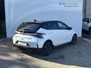 33110 : Hyundai Bordeaux Nord Le Bouscat - Sipa Automobiles - HYUNDAI i20 N Line Creative - i20 (07/2020-08/2023) - BLANC - Boîte manuelle - Essence sans plomb