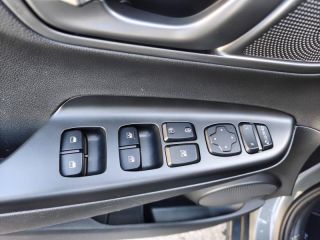59640 : Hyundai Dunkerque - Europ'Auto - HYUNDAI Kona - Kona - Shimmering Silver Métal - Traction - Electrique