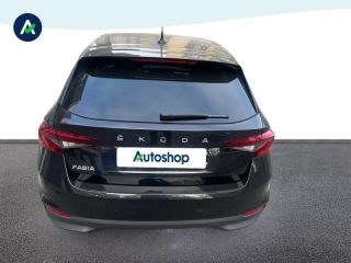 75013 : Hyundai Paris 13 - BPM Cars - SKODA Fabia - Fabia - Noir Magic nacré - Traction - Essence