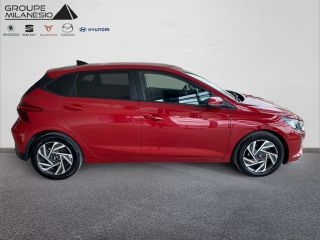 13300 : Hyundai Salon de Provence - Cap Milanesio - HYUNDAI i20 Intuitive - i20 III - Rouge - Automate sequentiel - Essence sans plomb