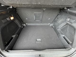 50300 : Hyundai Avranches - GCA - PEUGEOT 3008 - 3008 - Gris Platinium (M) - Traction - Essence