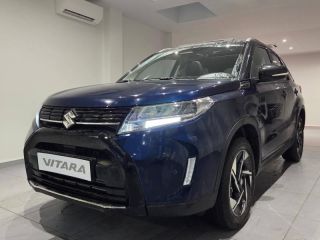 78000 : Hyundai Versailles - SOCOHY - SUZUKI Vitara - Vitara - So'Color Sphere Blue Pearl/Black métal - Transmission intégrale - Essence/Micro-Hybride
