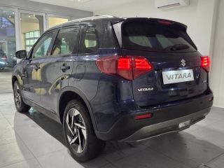 78000 : Hyundai Versailles - SOCOHY - SUZUKI Vitara - Vitara - So'Color Sphere Blue Pearl/Black métal - Transmission intégrale - Essence/Micro-Hybride