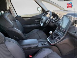 51100 : Hyundai Reims - HESS Automobile - RENAULT Scenic - Scenic - Blanc Nacré/Noir Etoilé - Traction - Diesel