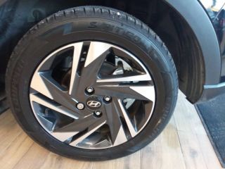 83130 : Hyundai Toulon - Autodif SAS - Groupe BALDASSARI - HYUNDAI BAYON Intuitive - BAYON - NOIR - Boîte manuelle - Essence sans plomb