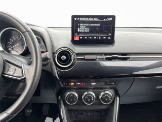 33140 : Hyundai Bordeaux Sud Villenave d'Ornon - Sipa Automobiles - MAZDA MAZDA2 2023 Exclusive-Line - MAZDA2 III - Gris - Boîte manuelle - Essence sans plomb