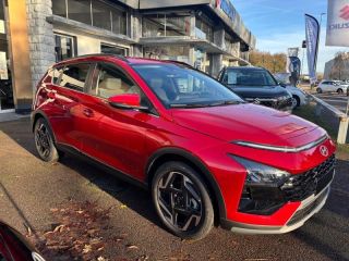 89100 : Hyundai Sens - APS - HYUNDAI Bayon - Bayon - Dragon Red Métal - Traction - Essence