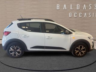 83130 : Hyundai Toulon - Autodif SAS - Groupe BALDASSARI - DACIA SANDERO Stepway Expression - SANDERO III - BLANC - Boîte manuelle - Essence sans plomb
