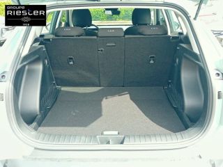 77600 : Hyundai Bussy-Saint-Georges - Protea by Riester - HYUNDAI KONA Intuitive - KONA II - VERT - Automate sequentiel - Essence / Courant électrique