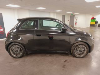 60740 : Hyundai Saint-Maximin - Protea by Riester - FIAT 500e BERLINE MY22 SERIE 1 STEP 1 Icône &#039;2021&#039; - 500 III - Noir - Automate à fonct. Continu - Courant électrique