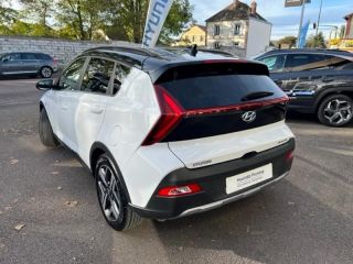 89100 : Hyundai Sens - APS - HYUNDAI Bayon - Bayon - Polar White/Toit/rétros Black - Traction - Essence/Micro-Hybride