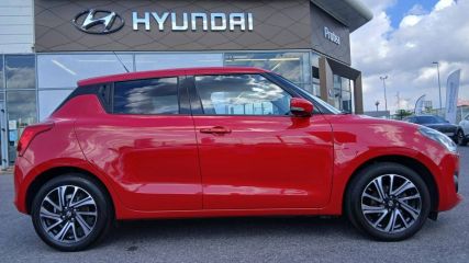 60880 : Hyundai Compiègne - Groupe PROTEA - SUZUKI SWIFT Privilège - SWIFT III - ROUGE - Automate à fonct. Continu - Essence sans plomb