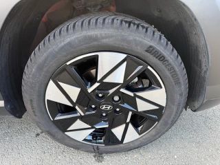 49300 : Hyundai Cholet - Océane Auto - HYUNDAI KONA Creative - KONA II - Rouge - Automate sequentiel - Essence / Courant électrique