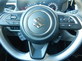 52000 : Hyundai Chaumont - Garage Michel Bazin - SUZUKI Swift - Swift - Burning Red Pearl Metal - Traction - Essence/Micro-Hybride