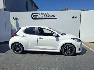 30100 : Hyundai Alès - Auto Hall - TOYOTA YARIS HYBRIDE MY22 Design - YARIS IV - Blanc - Automate à fonct. Continu - Essence / Courant électrique