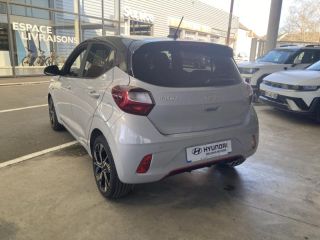 45000 : Hyundai Orléans Motors - HYUNDAI i10 - i10 - Lumen Gray Métal/Toit/rétros Black - Traction - Essence