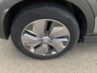 49070 : Hyundai Angers - Oceane Automobiles - HYUNDAI KONA ELECTRIC Creative - KONA ELECTRIQUE - Gris - Automate à fonct. Continu - Courant électrique