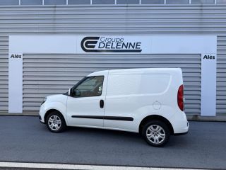 30100 : Hyundai Alès - Auto Hall - FIAT DOBLO CARGO PRO LOUNGE - DOBLO II - Blanc - Boîte manuelle - Diesel