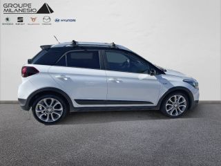 13290 : Hyundai Aix en Provence - Cap Milanesio - HYUNDAI i20 ACTIVE Black Ride - i20 II - Blanc - Boîte séquentielle - Essence sans plomb