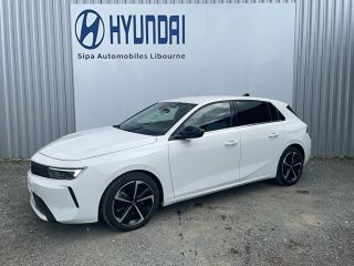 33110 : Hyundai Bordeaux Nord Le Bouscat - Sipa Automobiles - OPEL ASTRA Elegance Business - ASTRA (10/2021) - BLANC - Boîte automatique - Essence / Courant électrique