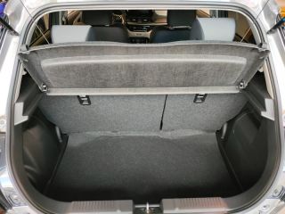 78000 : Hyundai Versailles - SOCOHY - SUZUKI Swift - Swift - Premium Silver Metal - Transmission intégrale - Essence/Micro-Hybride