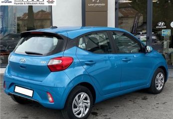 13200 : HYUNDAI Arles - Lexa Automobile - HYUNDAI i10 Intuitive - i10 III - Bleu - Boîte manuelle - Essence sans plomb
