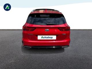 75013 : Hyundai Paris 13 - BPM Cars - KIA Ceed SW - Ceed SW - Rouge Rubis métallisé - Traction - Hybride rechargeable : Essence/Electrique