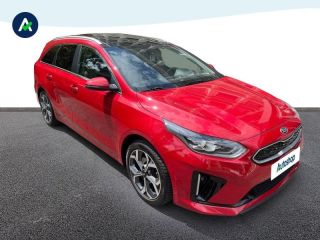 75013 : Hyundai Paris 13 - BPM Cars - KIA Ceed SW - Ceed SW - Rouge Rubis métallisé - Traction - Hybride rechargeable : Essence/Electrique