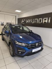 08000 : Hyundai Charleville-Mézières - SVTA - DACIA SANDERO Stepway Confort - SANDERO III - Bleu - Automate à fonct. Continu - Essence sans plomb