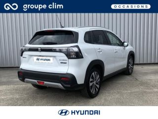 40990 : Hyundai Dax - i-AUTO - SUZUKI S-Cross - S-Cross - Cool White Pearl métallisé - Transmission intégrale - Hybride : Essence/Electrique