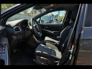 89100 : Hyundai Sens - APS - SUZUKI S-Cross - S-Cross - Cosmic Black Pearl métallisée - Traction - Hybride : Essence/Electrique