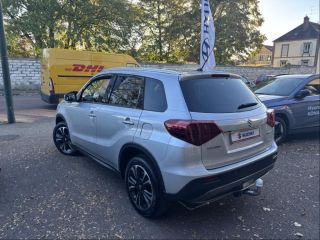 89100 : Hyundai Sens - APS - SUZUKI Vitara - Vitara - Silky Silver métallisé 2 - Transmission intégrale - Essence