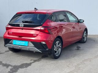 56600 : Hyundai Lorient - Auto Océane - HYUNDAI i20 - i20 - Dragon Red Métal - Traction - Essence