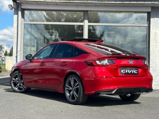 57200 : Hyundai Sarreguemines - Theobald Automobiles - HONDA Civic - Civic - Rouge Cristallin Premium Métallisé - Traction - Hybride : Essence/Electrique