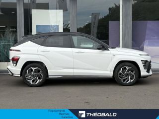 57100 : Hyundai Thionville - Théobald Automobiles - HYUNDAI Kona - Kona - Atlas White/Toit/rétros Black - Traction - Hybride : Essence/Electrique