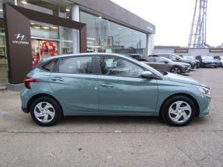 91100 : Hyundai Corbeil-Essonnes - CAP Fournier - HYUNDAI i20 Initia - i20 III - Vert - Boîte manuelle - Essence sans plomb