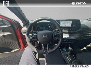 35400 : Hyundai Saint-Malo - GCA - HYUNDAI i20 - i20 - Dragon Red Métal/Toit+rétros Black - Traction - Essence