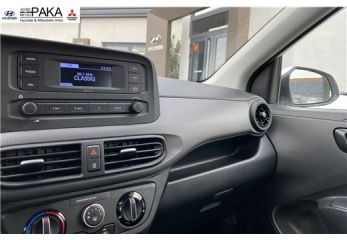 13200 : HYUNDAI Arles - Lexa Automobile - HYUNDAI i10 Intuitive - i10 III - Blanc - Boîte manuelle - Essence sans plomb