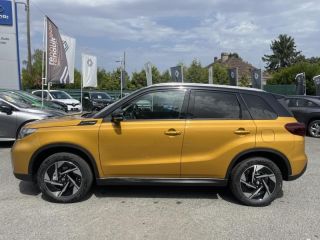 78000 : Hyundai Versailles - SOCOHY - SUZUKI Vitara - Vitara - So'Color Solar Yellow Pearl/Black métal - Traction - Essence/Micro-Hybride
