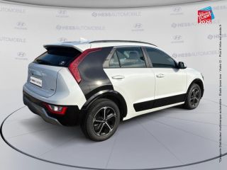 51100 : Hyundai Reims - HESS Automobile - KIA Niro - Niro - Blanc Nacré - Traction - Hybride rechargeable : Essence/Electrique