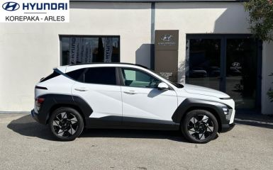 13200 : HYUNDAI Arles - Lexa Automobile - HYUNDAI KONA Executive - KONA II - Blanc - Automate sequentiel - Essence / Courant électrique