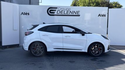30100 : Hyundai Alès - Auto Hall - FORD PUMA ST - PUMA II - Blanc - Automate sequentiel - Essence sans plomb