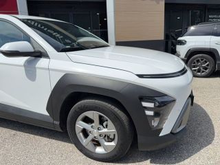 04100 : Hyundai Manosque - Pedinielli - HYUNDAI KONA Intuitive - KONA II - NOIR - Automate sequentiel - Essence / Courant électrique