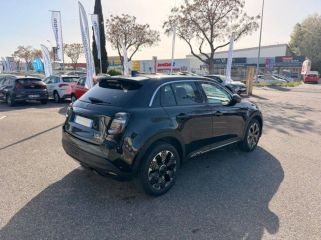 04100 : Hyundai Manosque - Pedinielli - FIAT 600 La Prima - 600 - Noir - Boîte automatique - Essence sans plomb