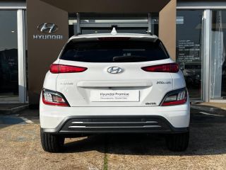 72100 : Hyundai Le Mans - GCA LE MANS - HYUNDAI Kona - Kona - Chalk White Métal - Traction - Electrique