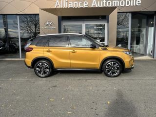 28600 : Hyundai Chartres - Alliance Automobile - SUZUKI Vitara - Vitara - So'Color Solar Yellow Pearl/Black métal - Transmission intégrale - Hybride : Essence/Electrique