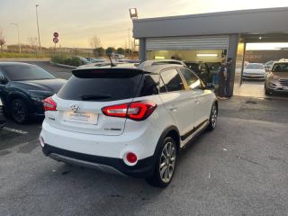 64100 : Hyundai Bayonne - Oceanic Auto - HYUNDAI i20 Active - i20 Active - Blanc - Traction - Essence